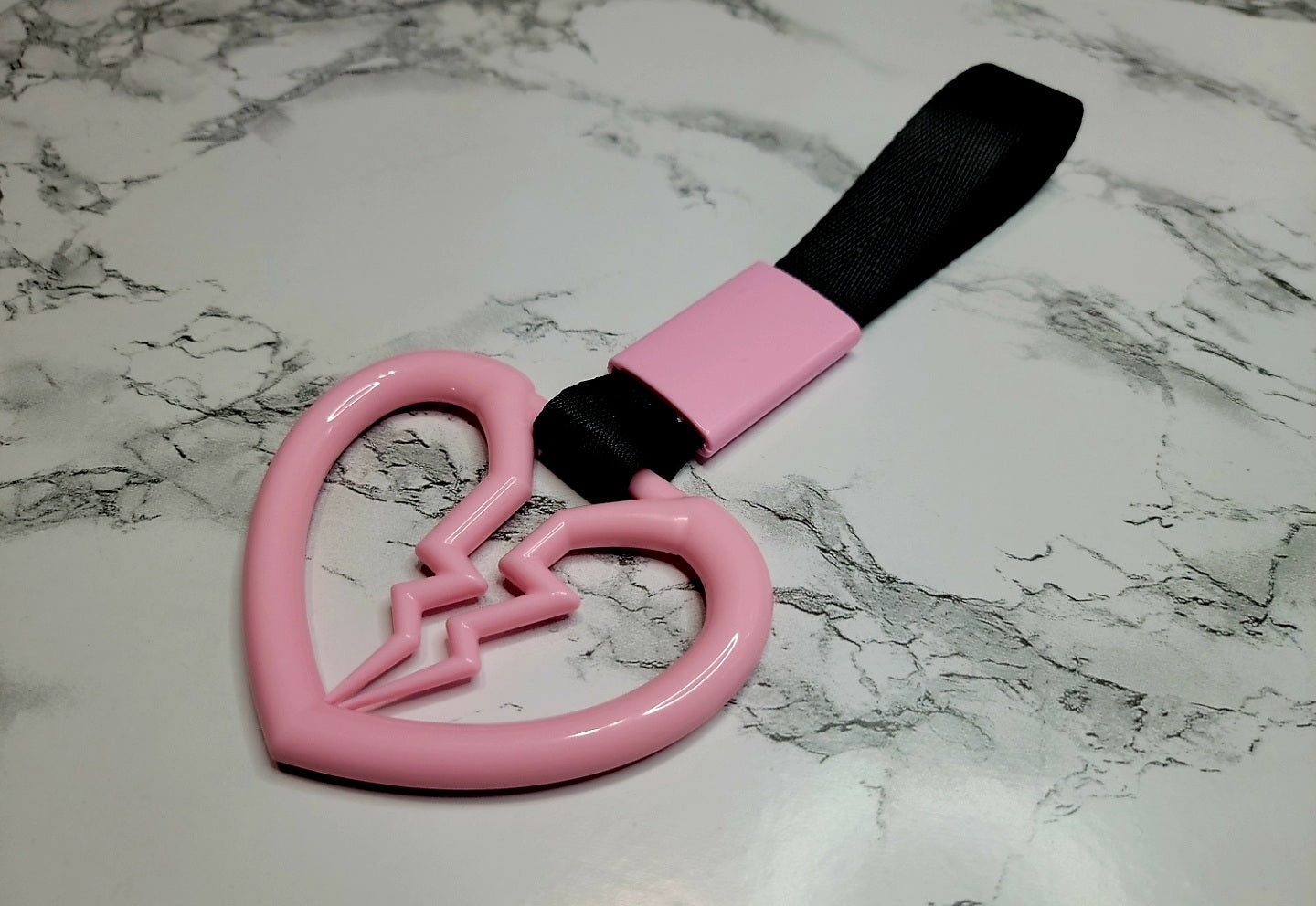 Broken Heart Tsurikawa Handles