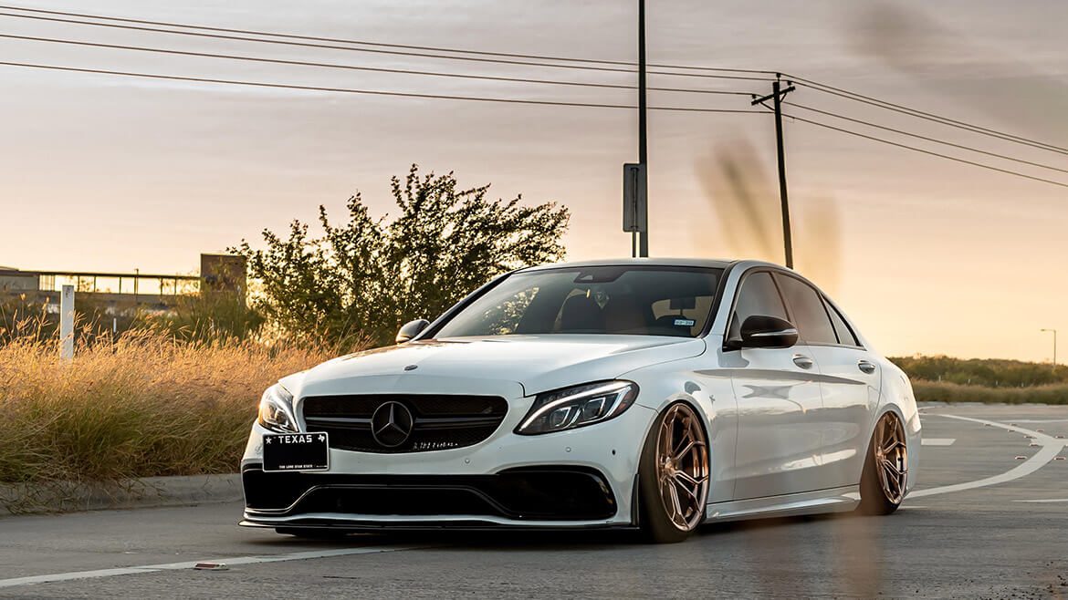 Airlift Performance (15-20) Mercedes C-Class (W205) (AWD)