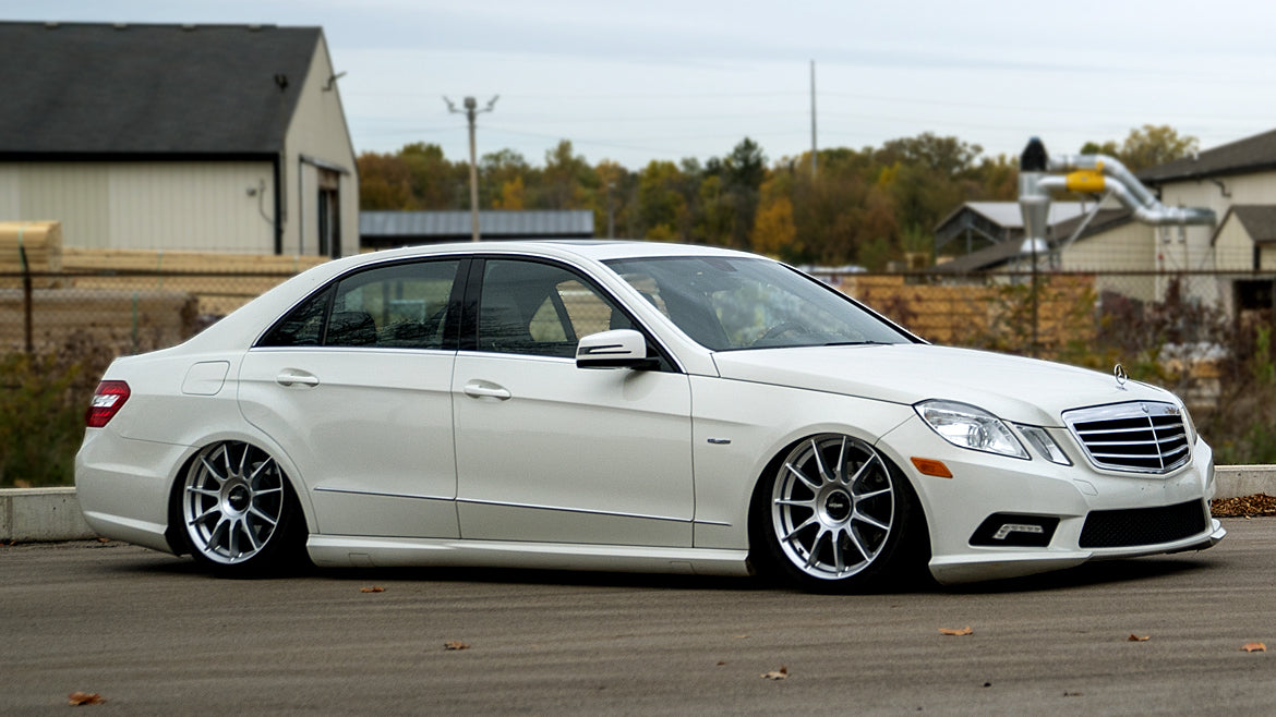 Airlift Performance (10-16) Mercedes E-Class (W212/S212) (RWD)